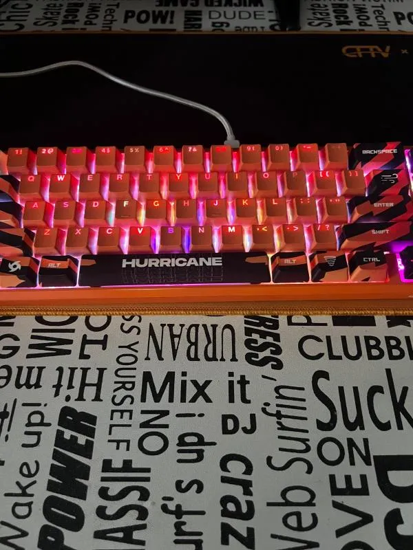 Tastatură gaming QK65 Hurricane QwertyKey - Image 5