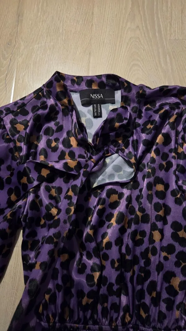 Rochie de seară Midi Nissa EU 36 | Mov, Mânecă lungă, Animal print - Image 4